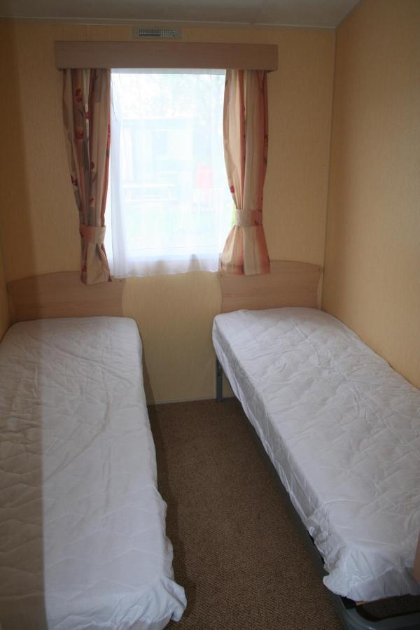Dinas Hotel Llanbedr  Exterior photo